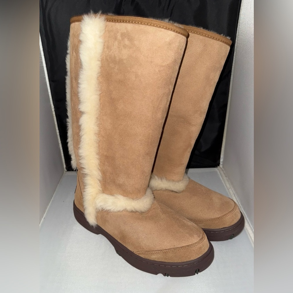 UGG Chestnut Sunburst Tall Suede Sheepskin Boots 5218 Women's 10